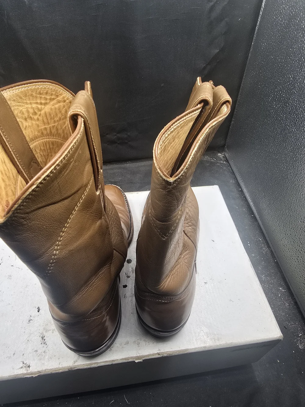 Justin Boots‎ Brown Leather Ankle Cowboy Booties